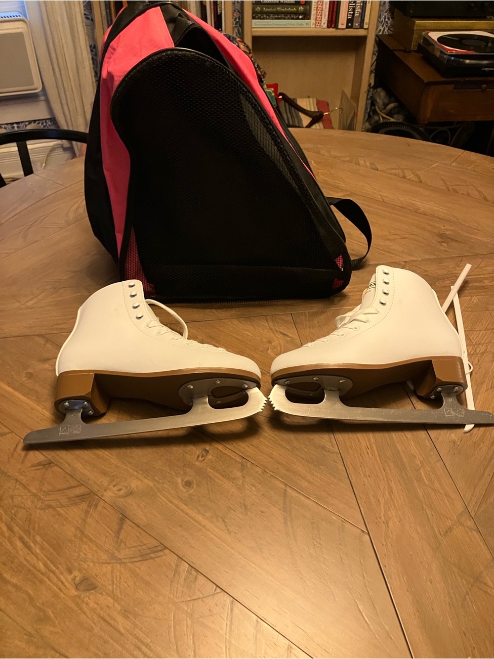New Ice Skates and carrying Bag